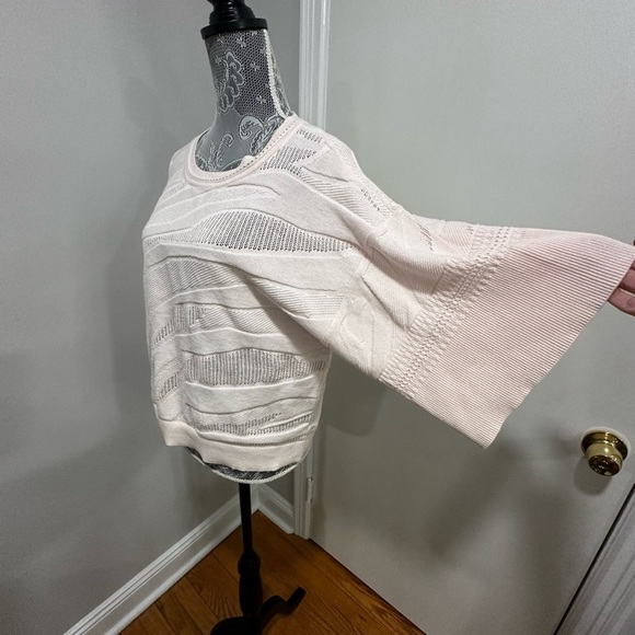 Cabi Women’s Baby pink boxy wide Oversized Flowy sleeves tunic sweater. Med. - Picture 2 of 13